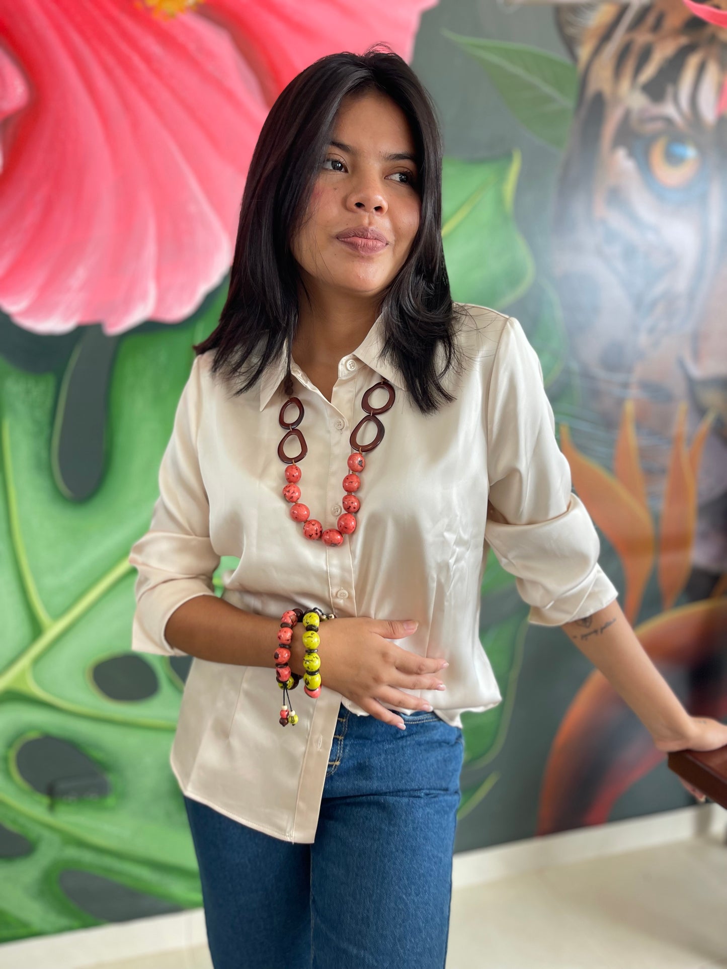 TRIN TAGUA NECKLACE
