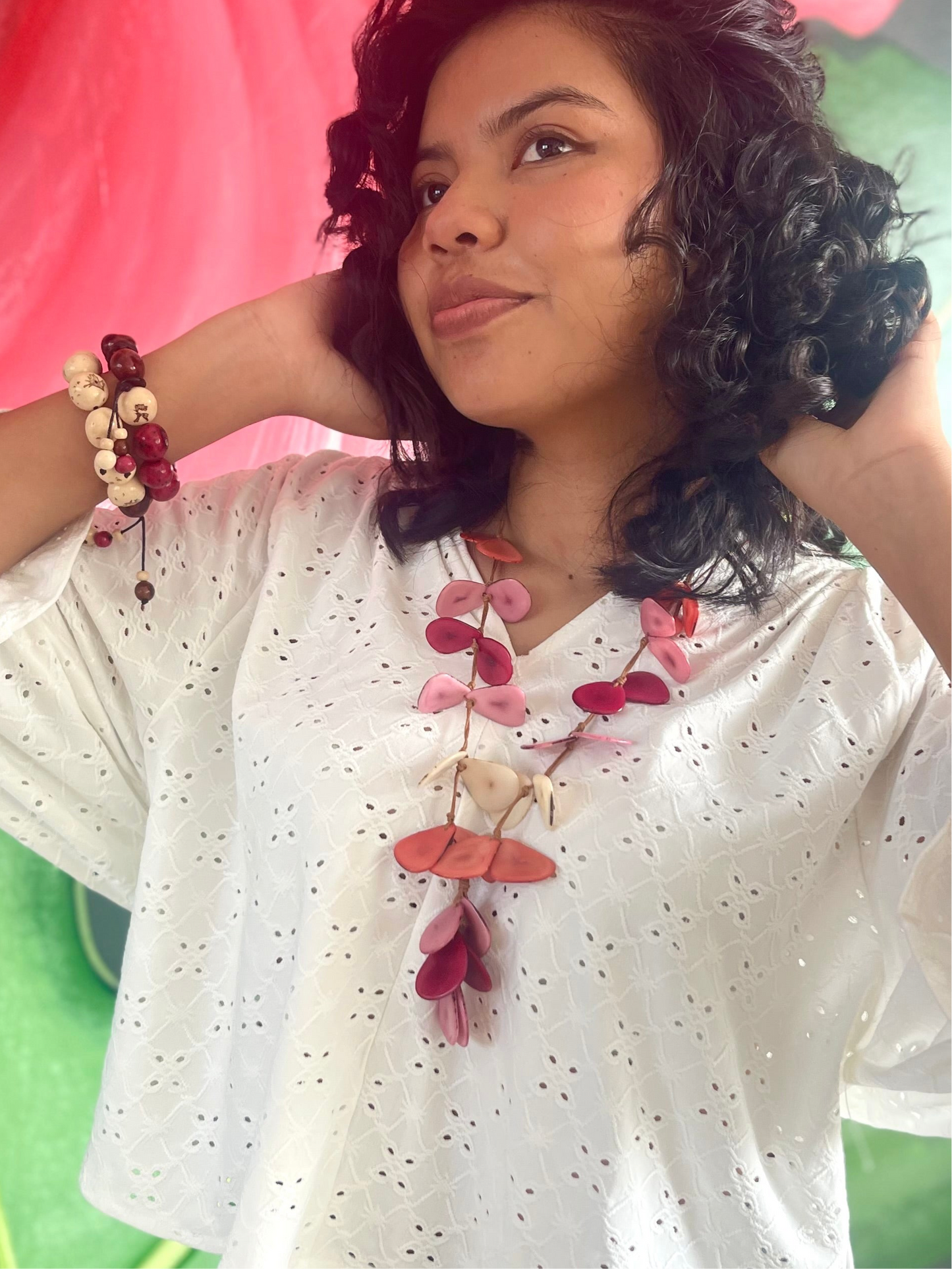 LAQUETA TAGUA NECKLACE