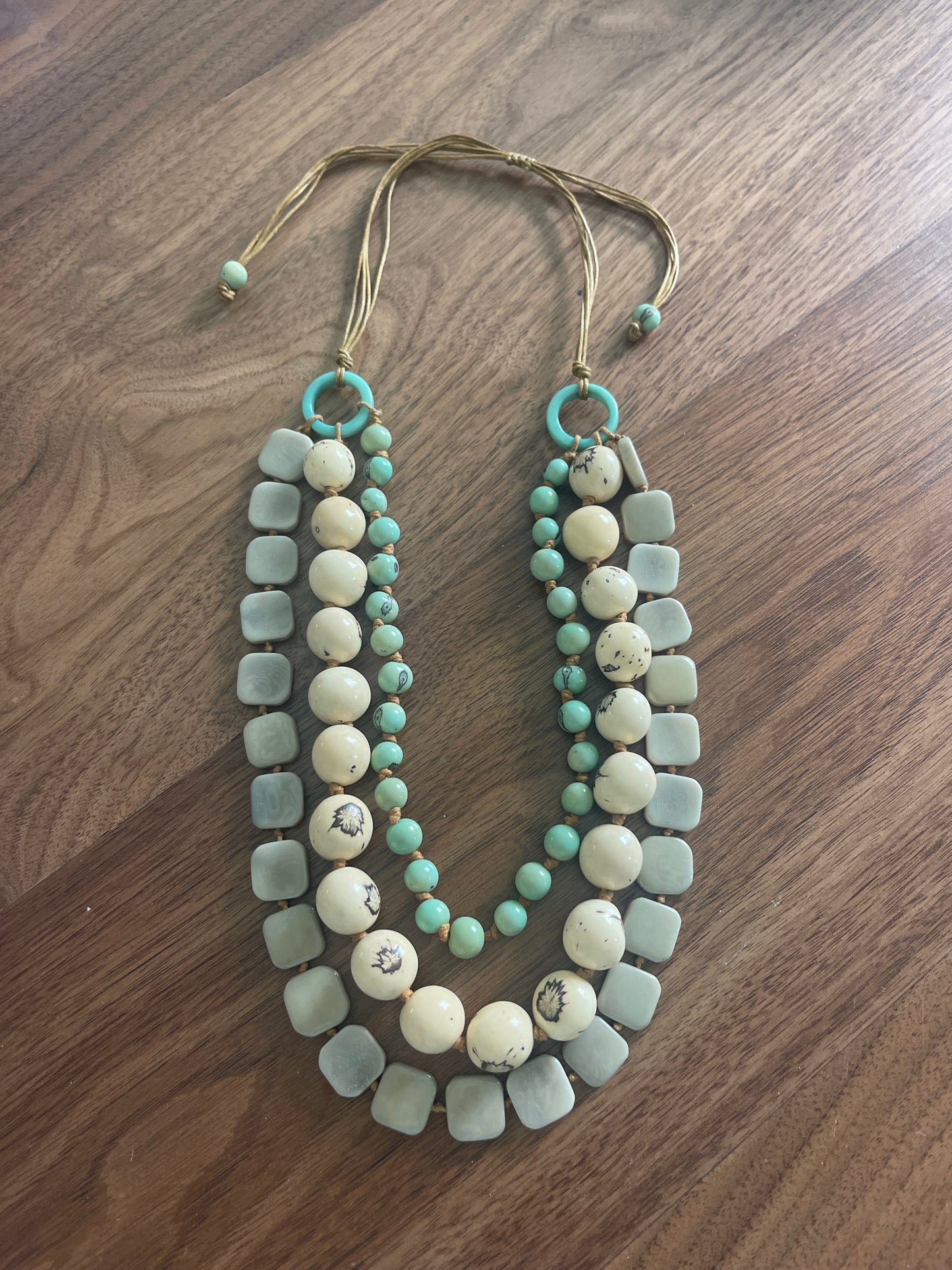 JANA TAGUA NECKLACE
