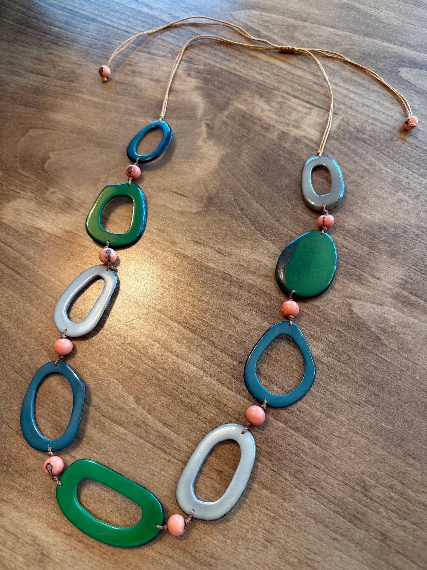 CHLOE NECKLACE