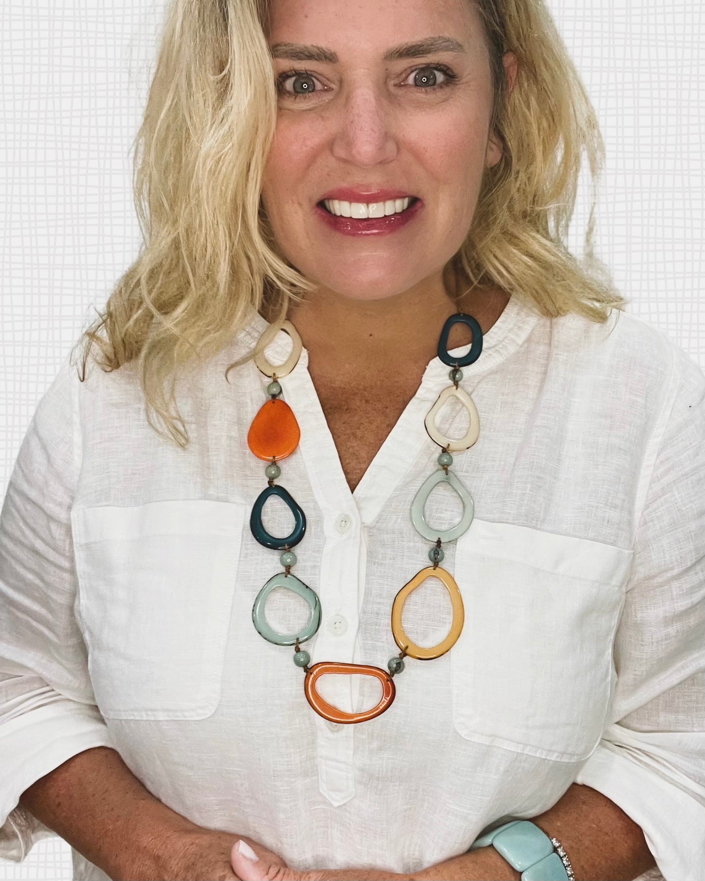 CHLOE NECKLACE