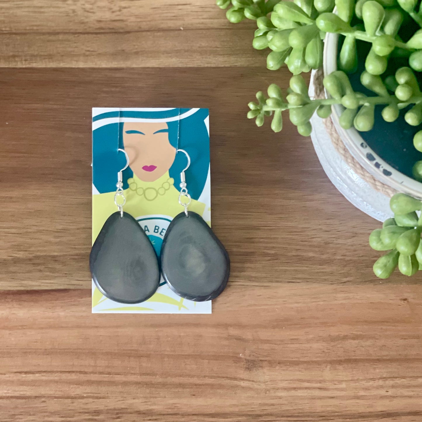 AMY TAGUA EARRINGS