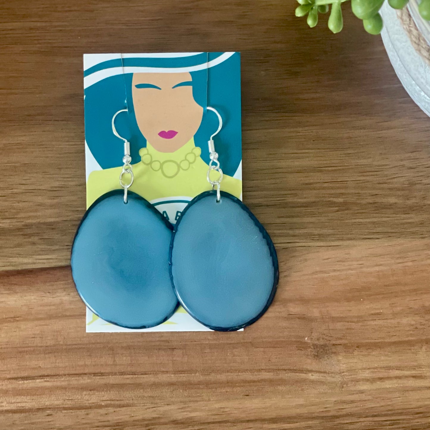 AMY TAGUA EARRINGS