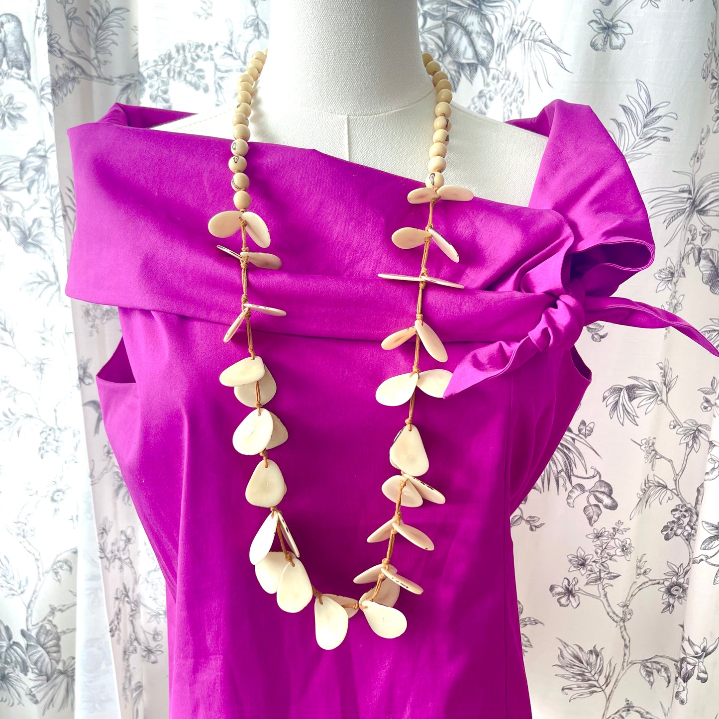 ALOHA NECKLACE