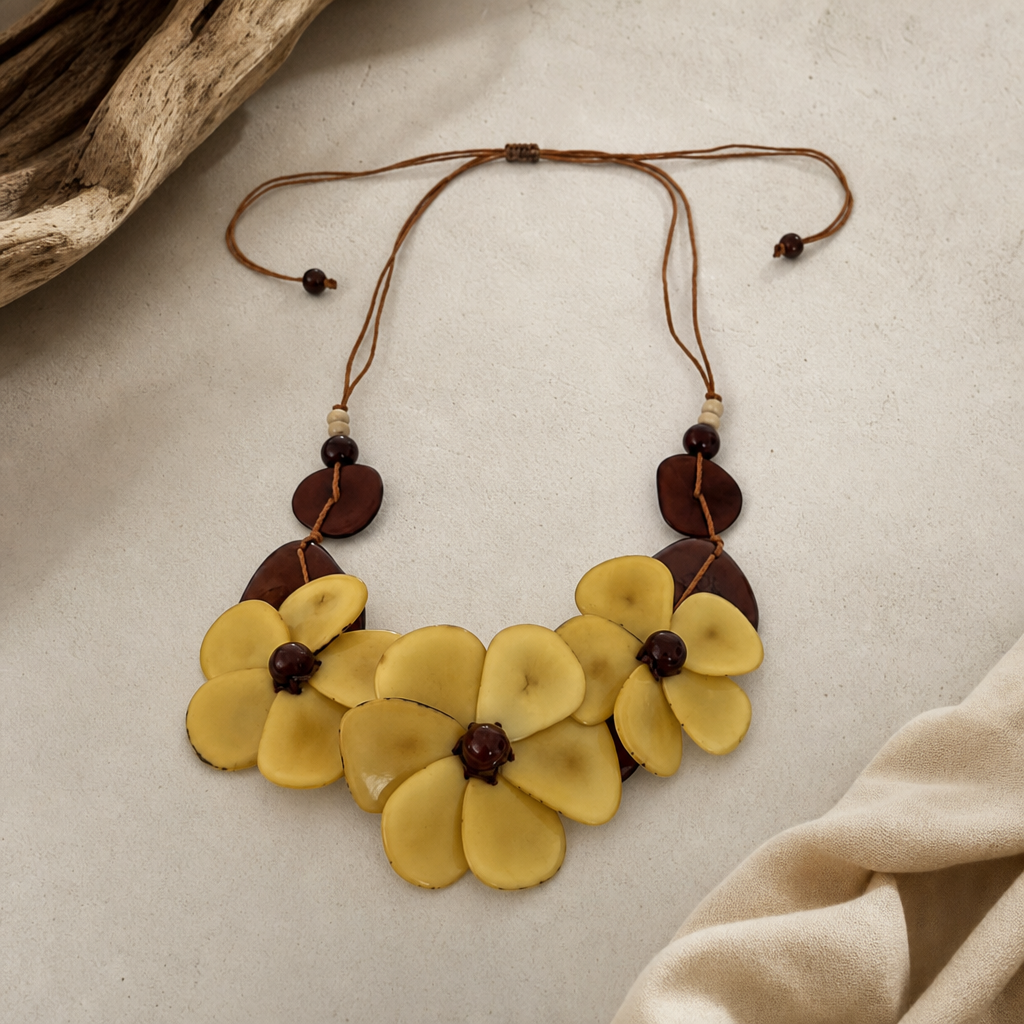 ANDREA NECKLACE