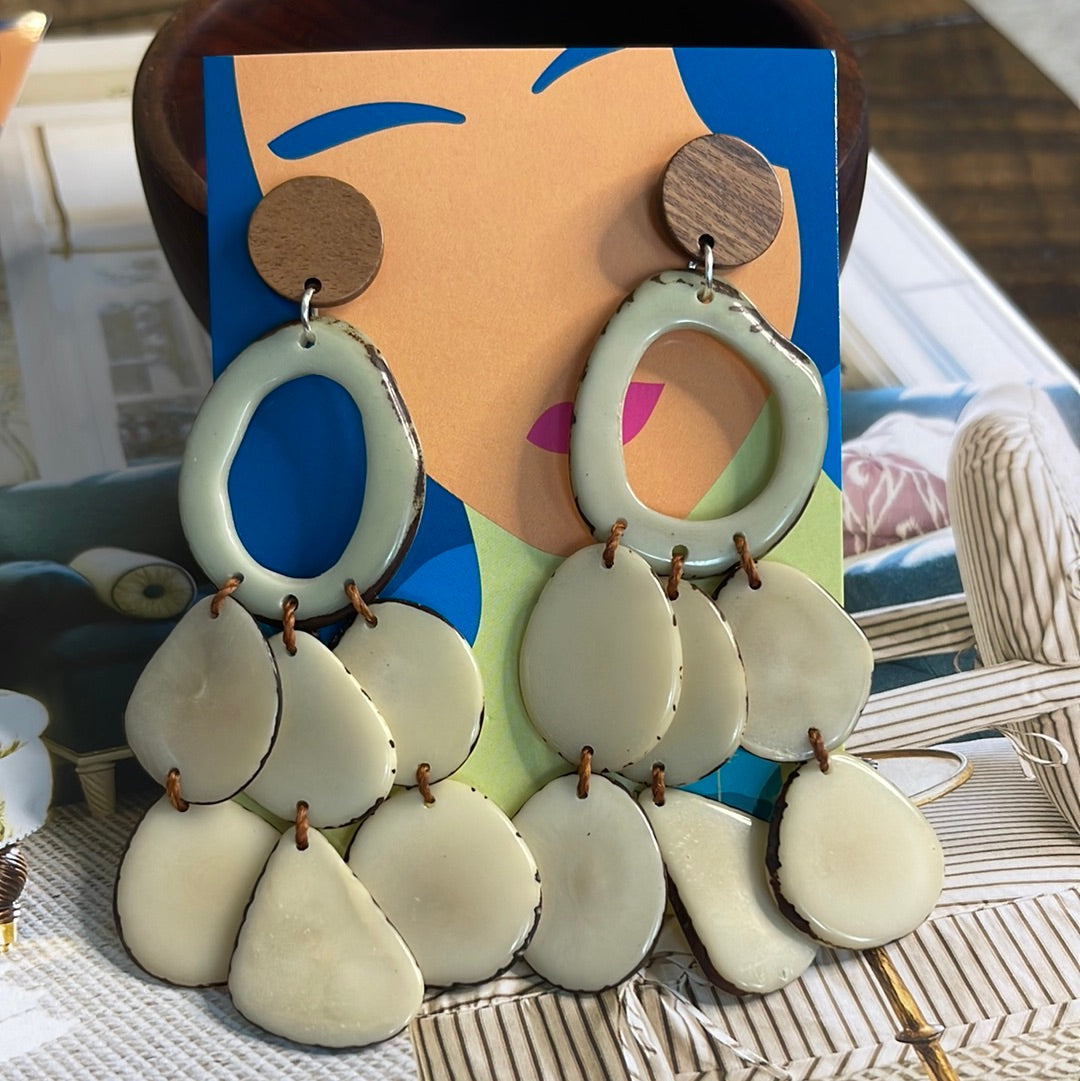 VEDA TAGUA EARRINGS