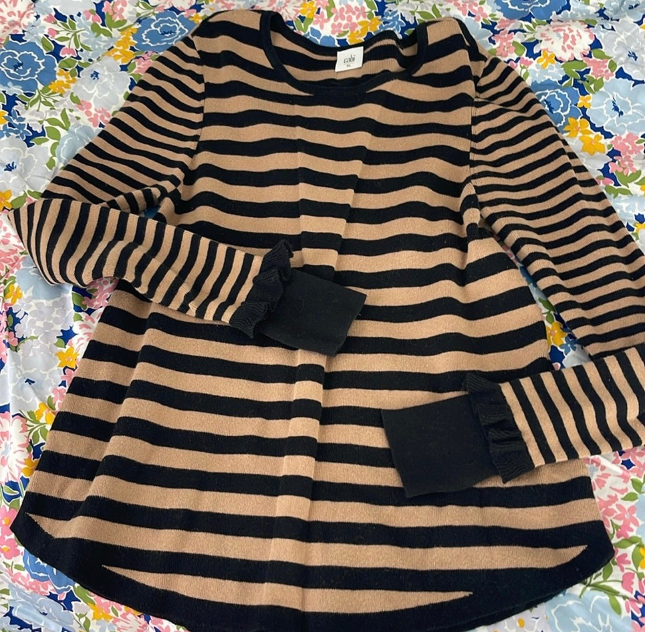 CAbi SWEATER XL