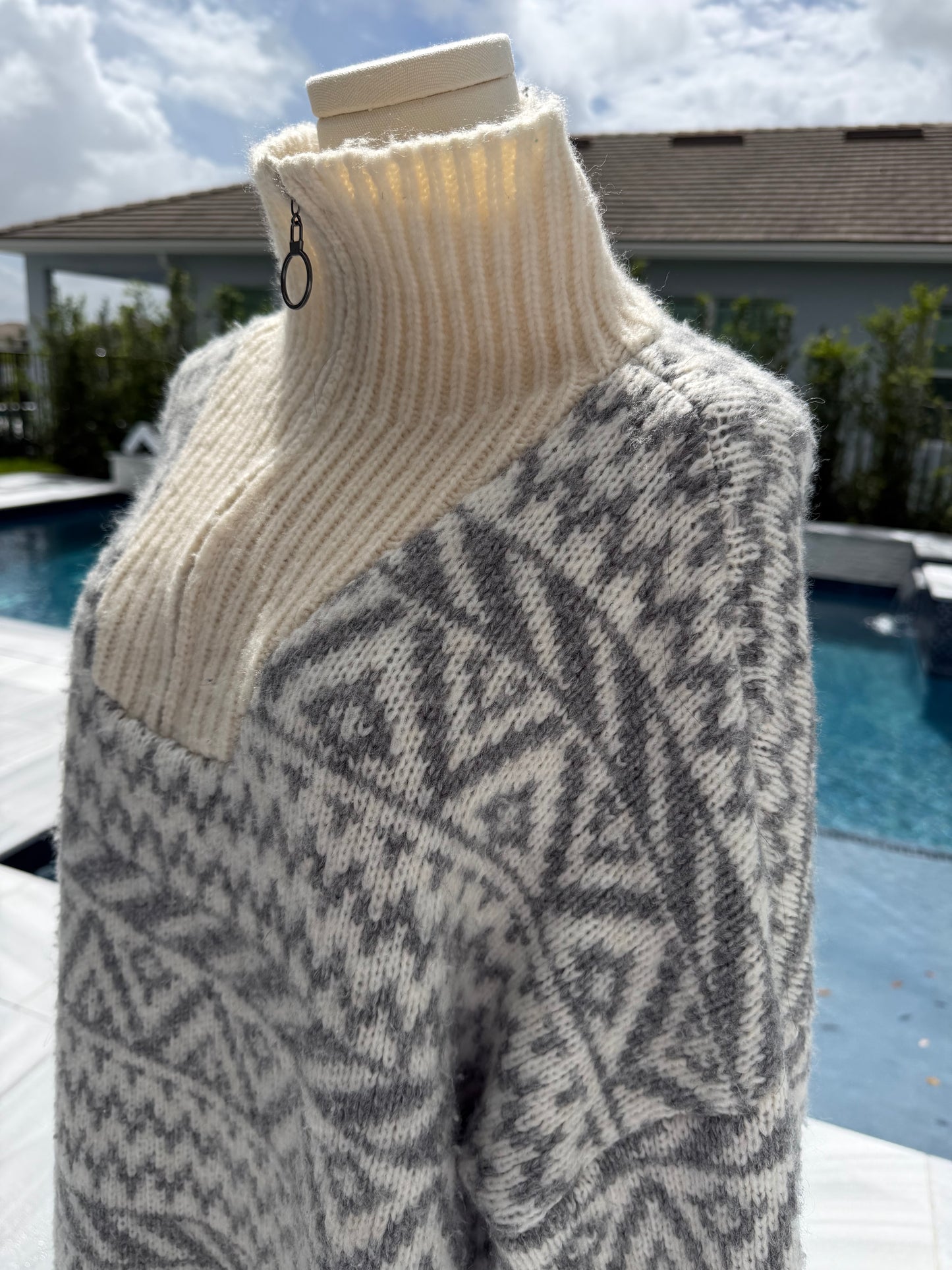 aerie Sweater large