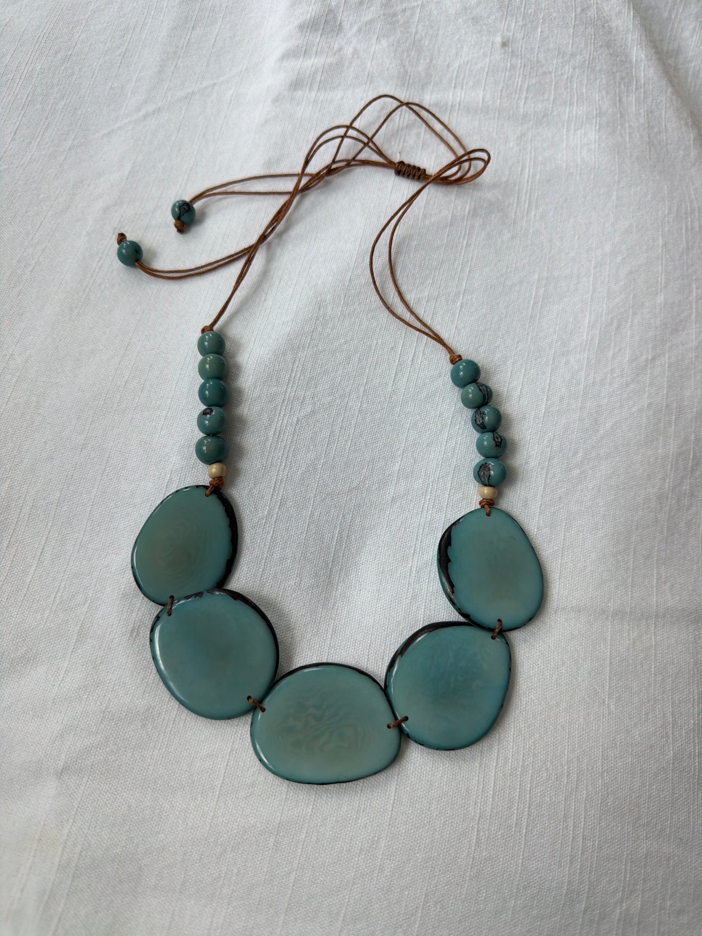 AMY NECKLACE