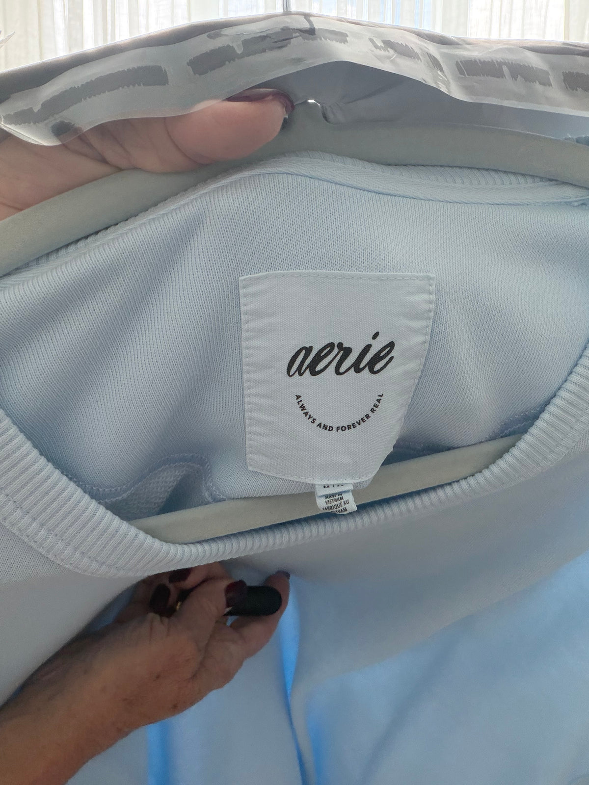 aerie crew medium