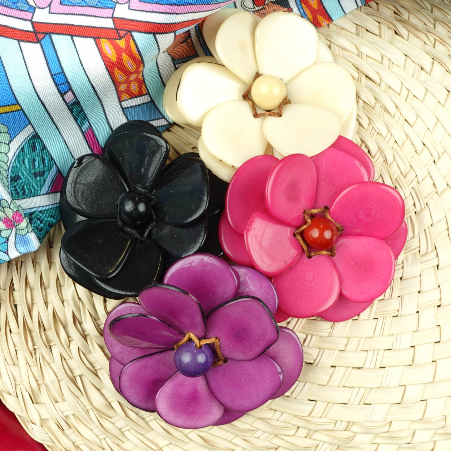 FLOWER TAGUA PIN BROOCH