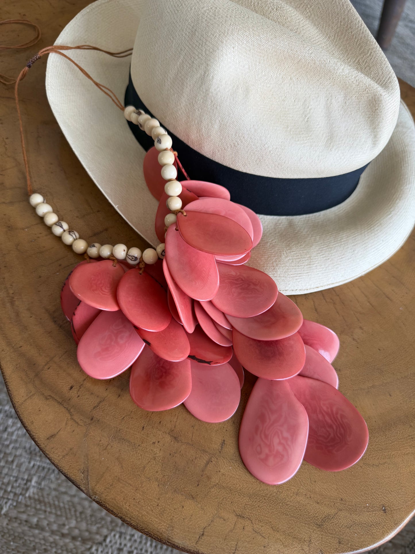 SIRENA TAGUA NECKLACE