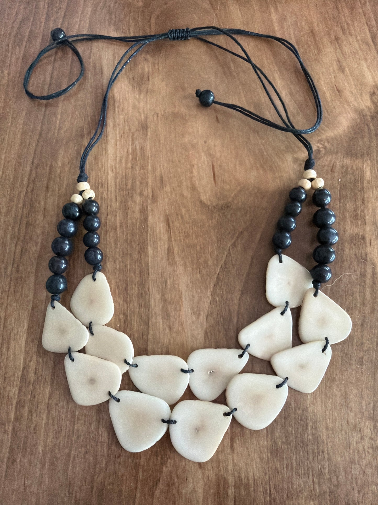 ELENA NECKLACE