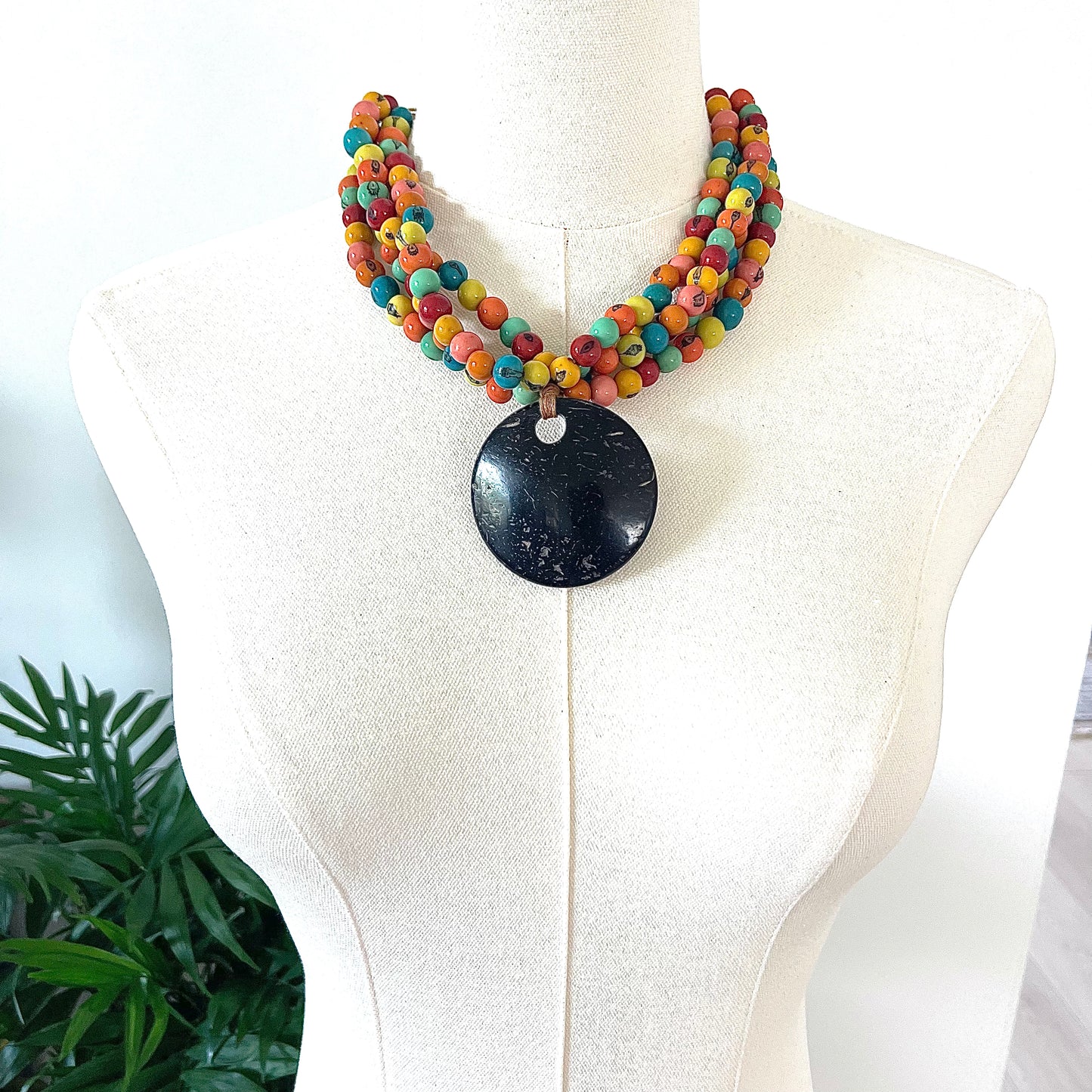 CYNDI ACAI NECKLACE RAINBOW