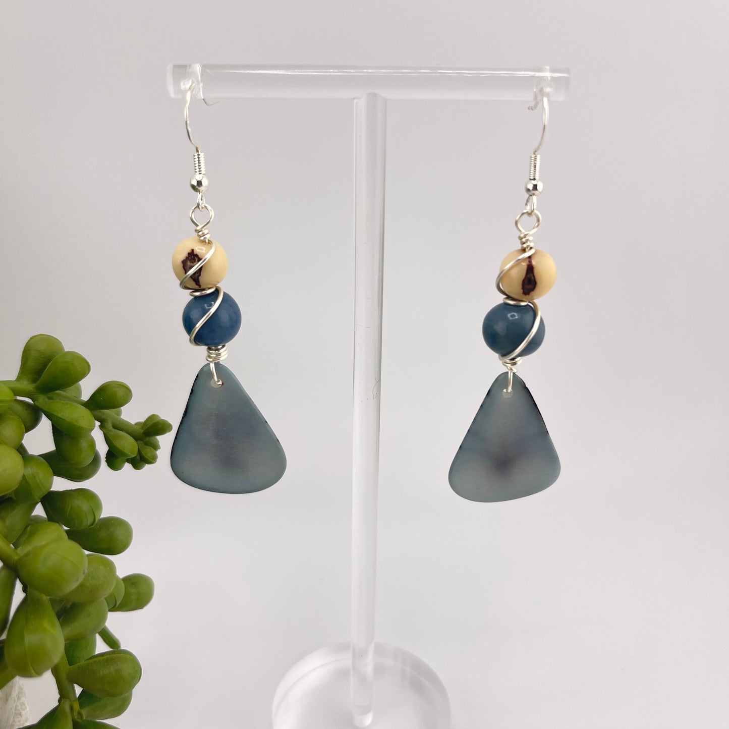 LOLA TAGUA EARRINGS