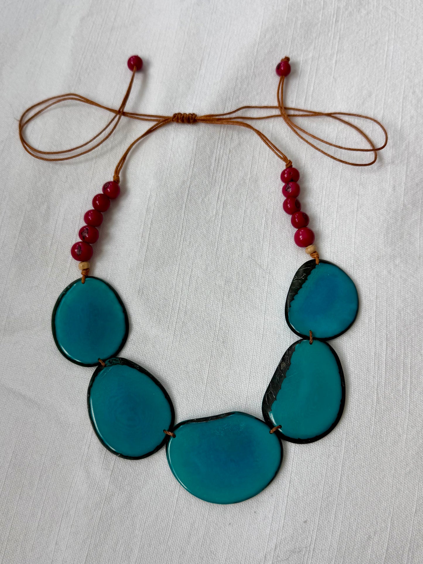 AMY NECKLACE