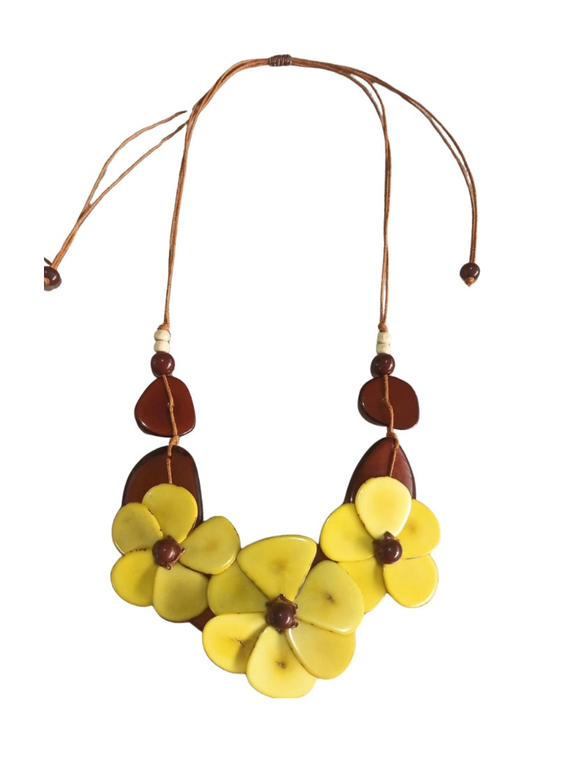 ANDREA NECKLACE