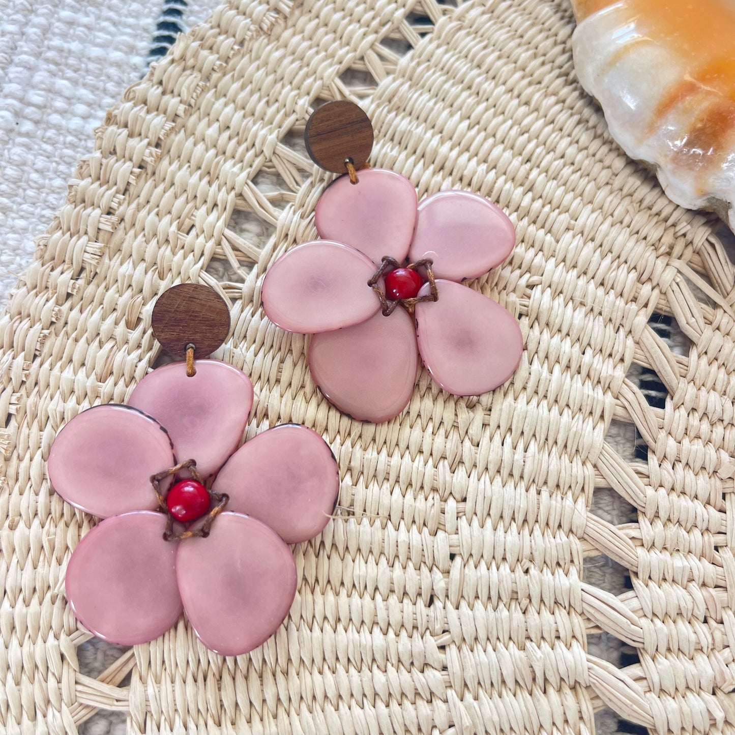 DAISY MAE EARRINGS 2025