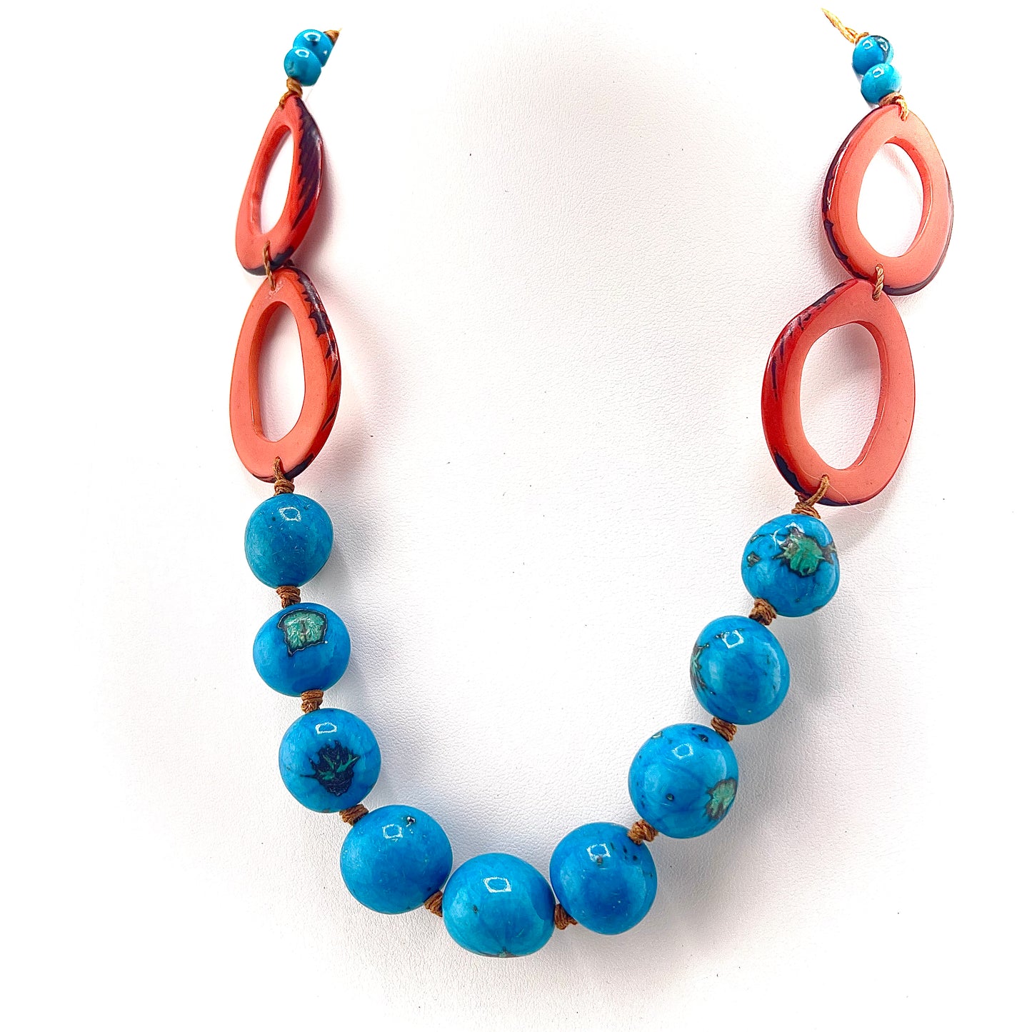 TRIN TAGUA NECKLACE