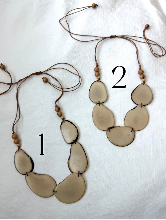 AMY NECKLACE