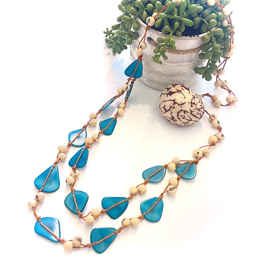 LYSS TAGUA NECKLACE