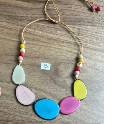 AMY RAINBOW TAGUA NECKLACE