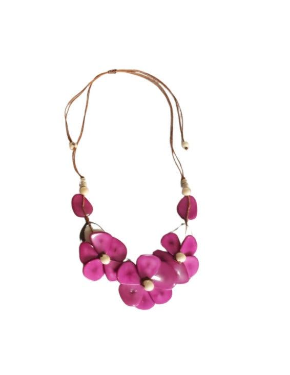 ANDREA NECKLACE
