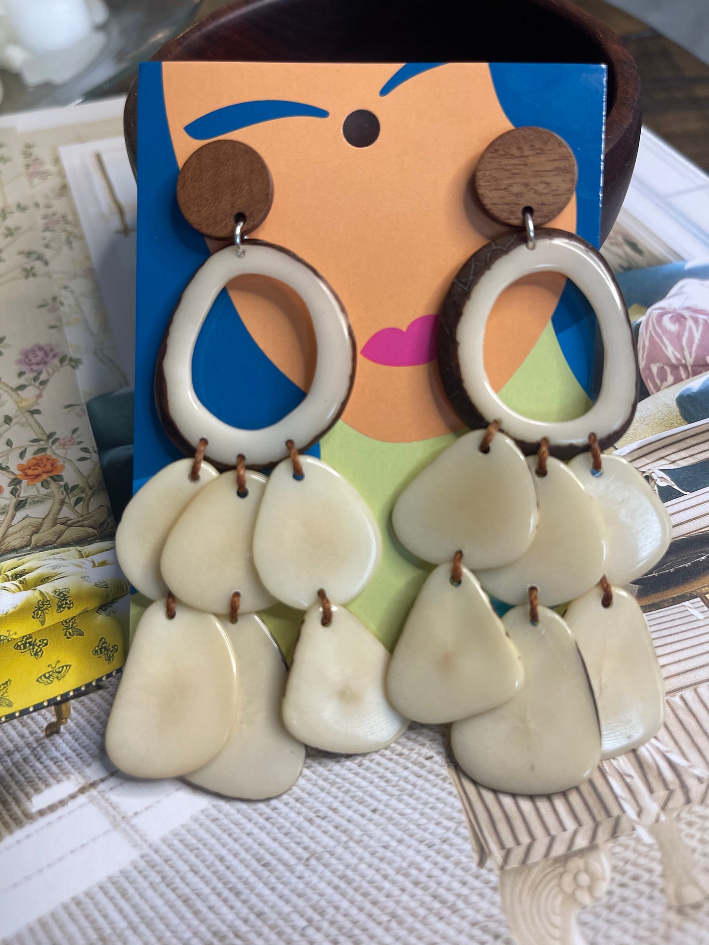 VEDA TAGUA EARRINGS