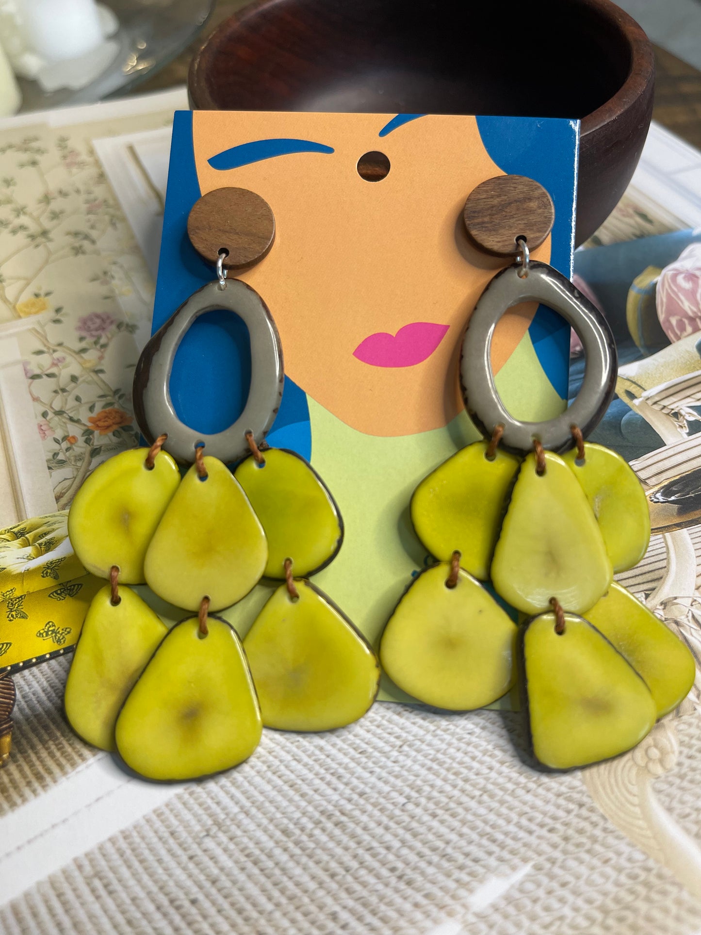 VEDA TAGUA EARRINGS