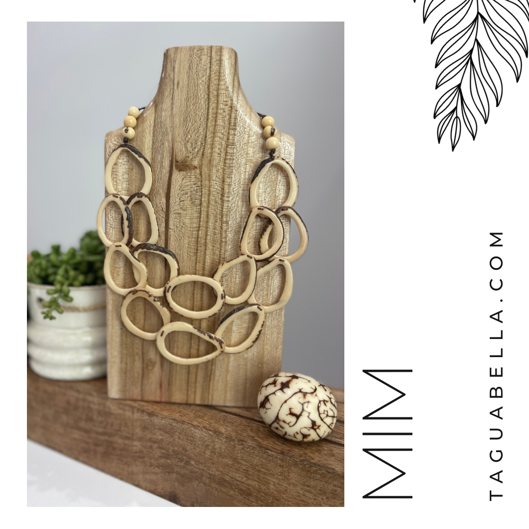 MIM NEUTRALS NECKLACE