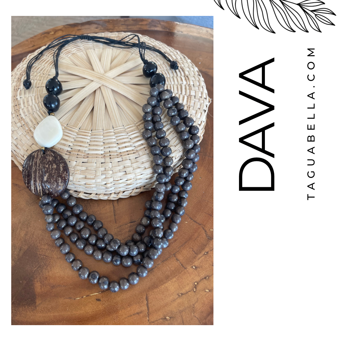 DAVA TAGUA NECKLACE