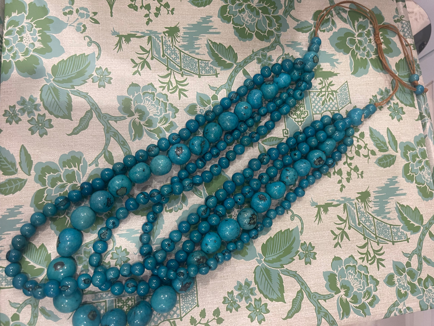 WTS ROSARIO NECKLACE