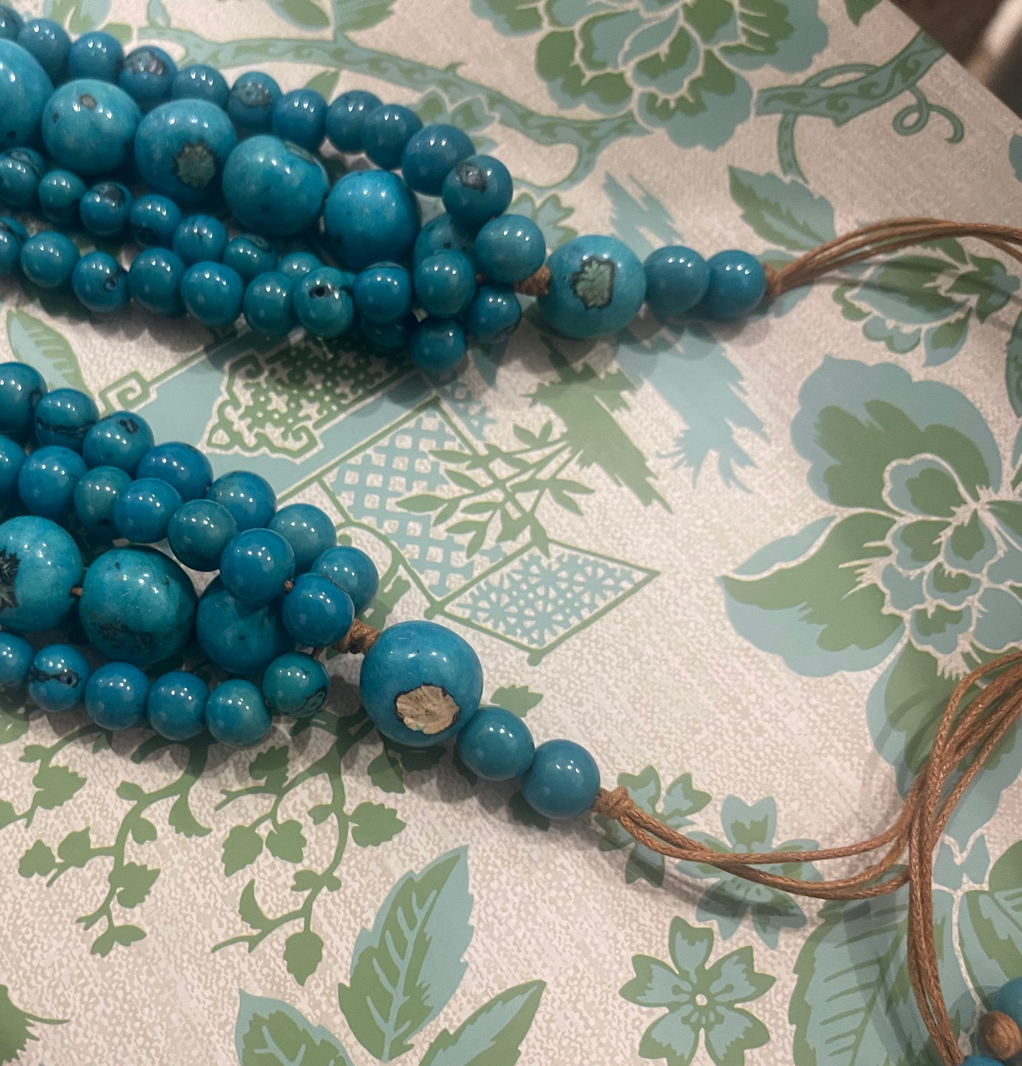 WTS ROSARIO NECKLACE