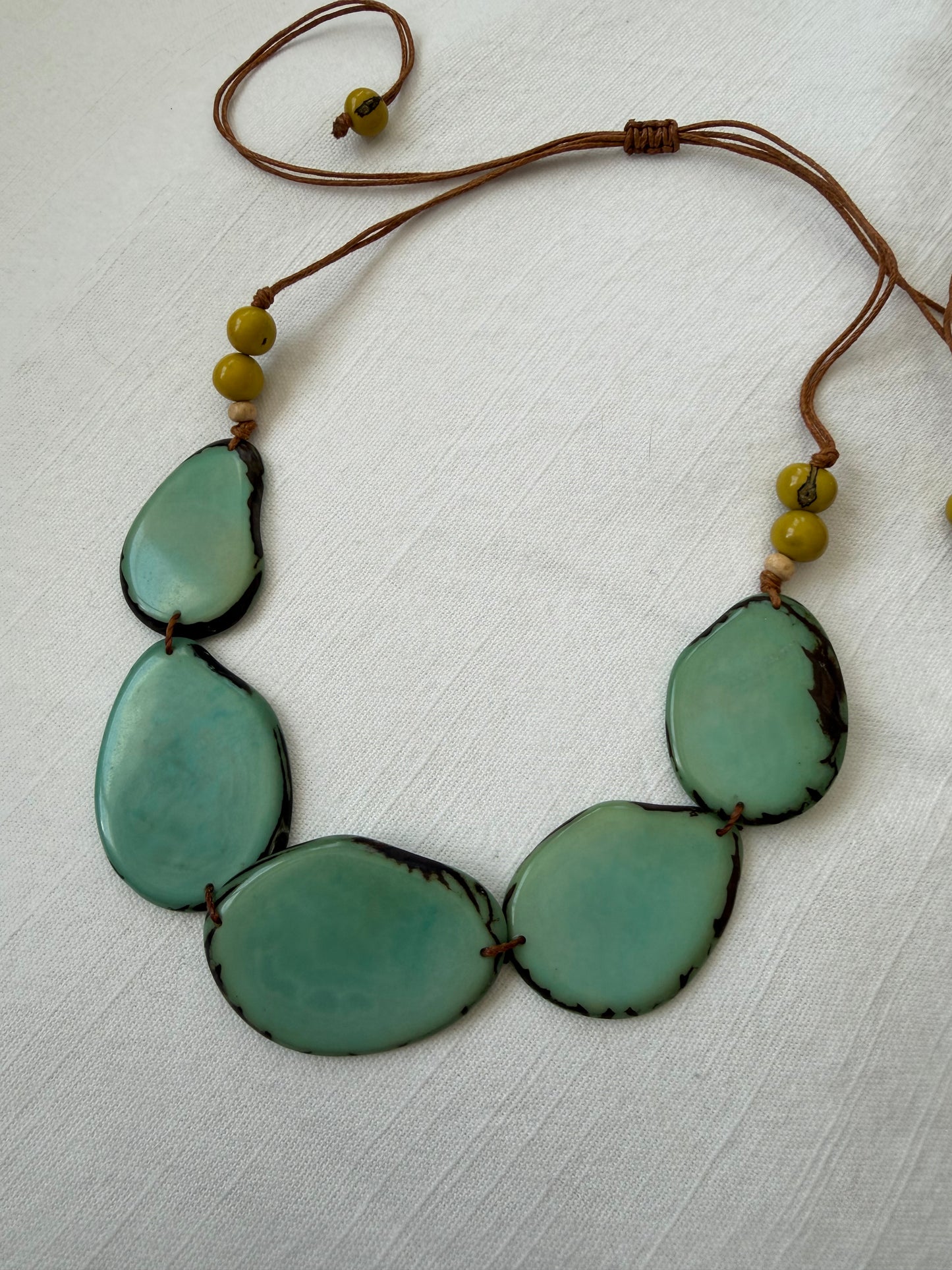 AMY NECKLACE