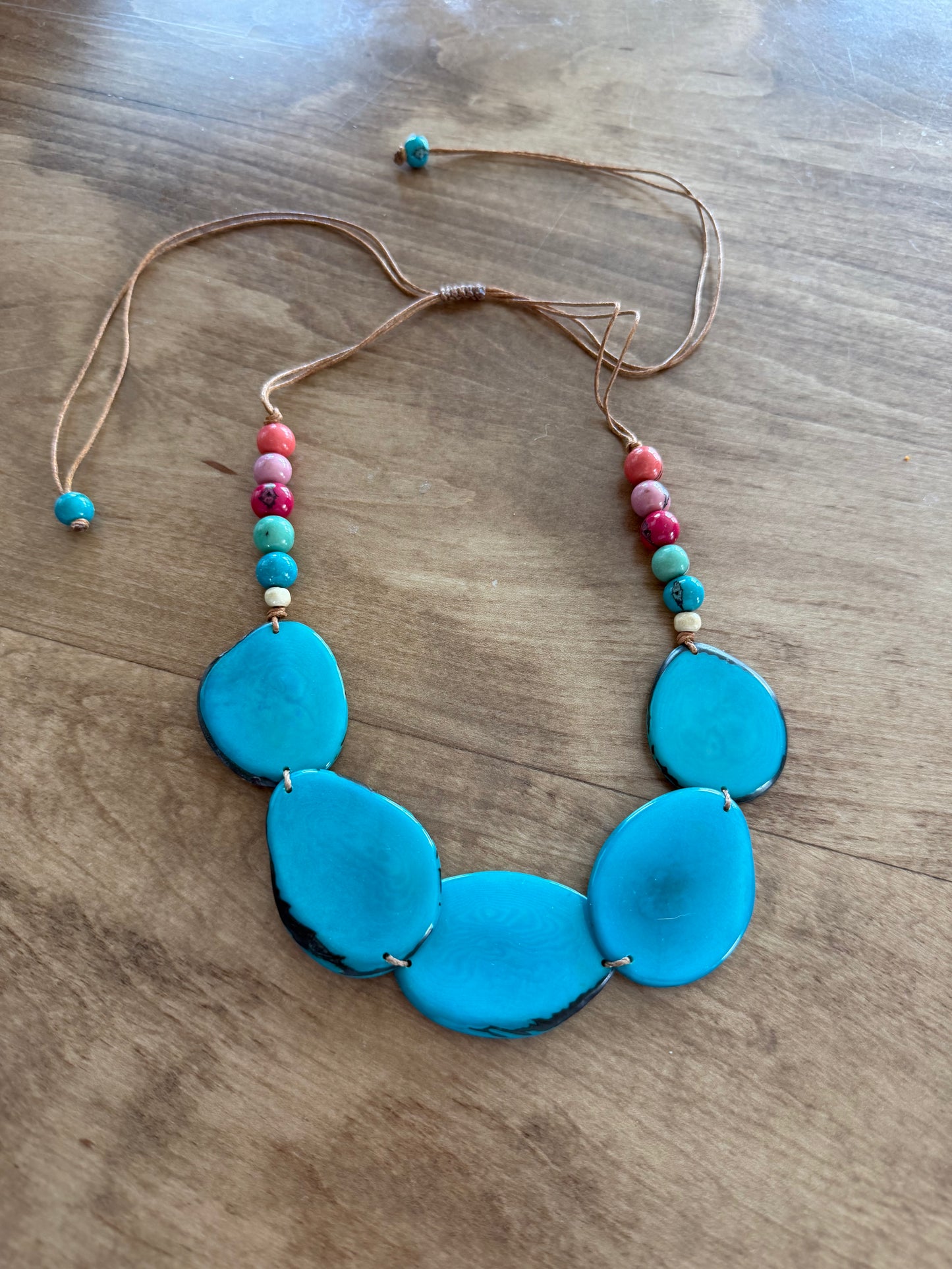 AMY NECKLACE