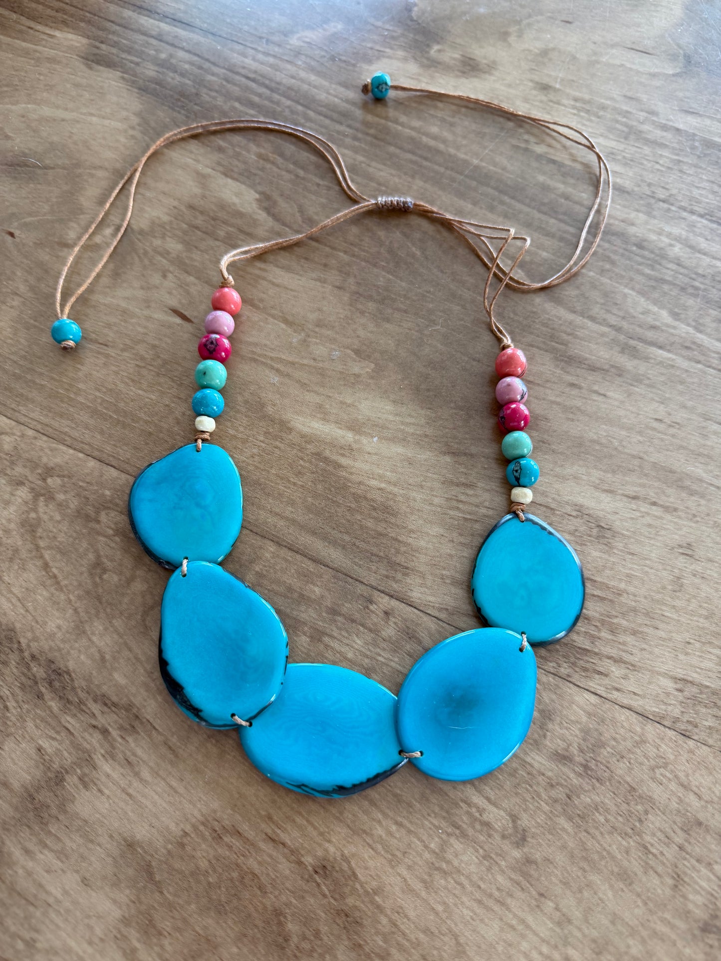 AMY NECKLACE