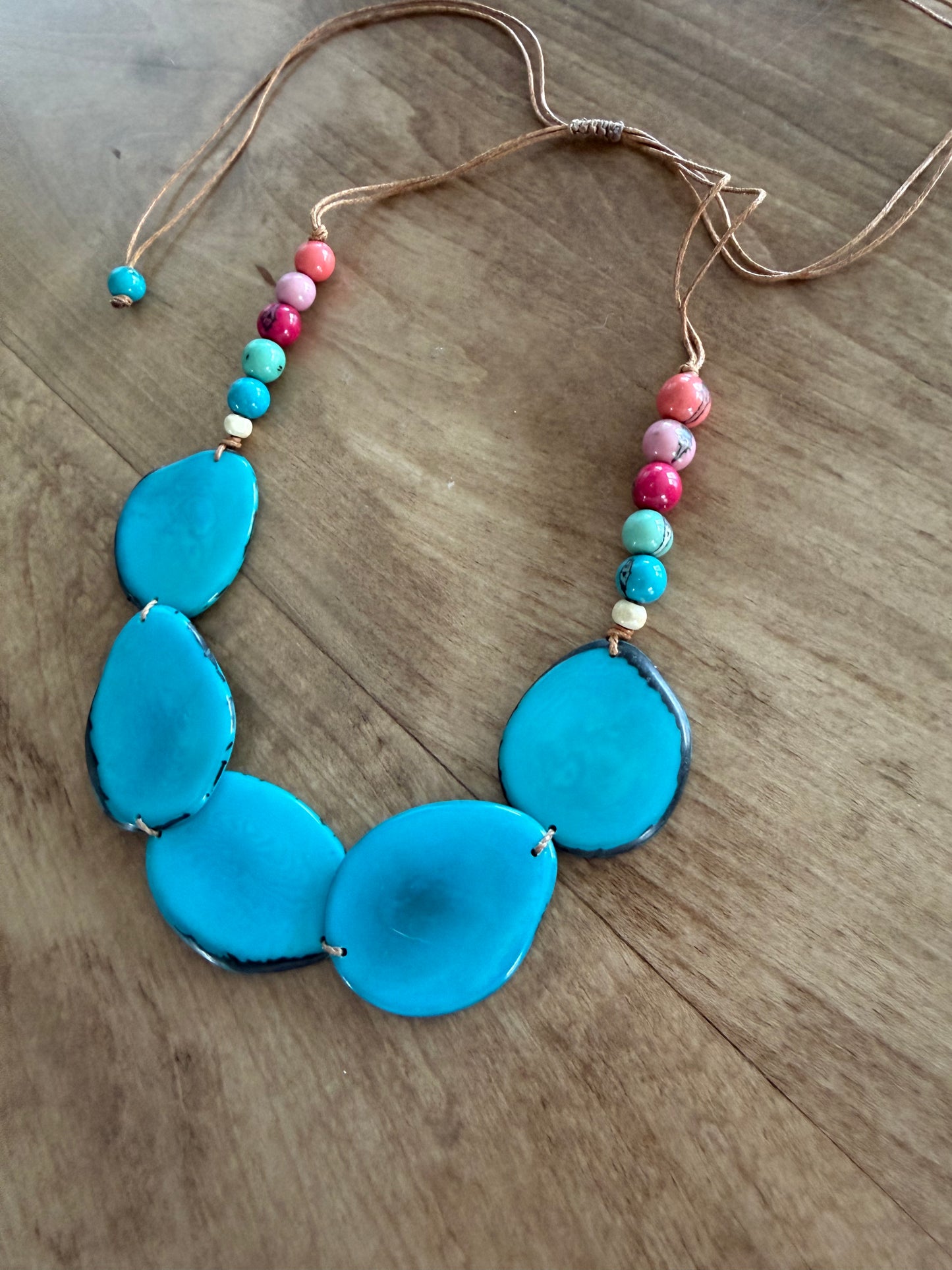 AMY NECKLACE