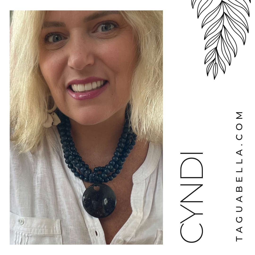 CYNDI ACAI NECKLACE