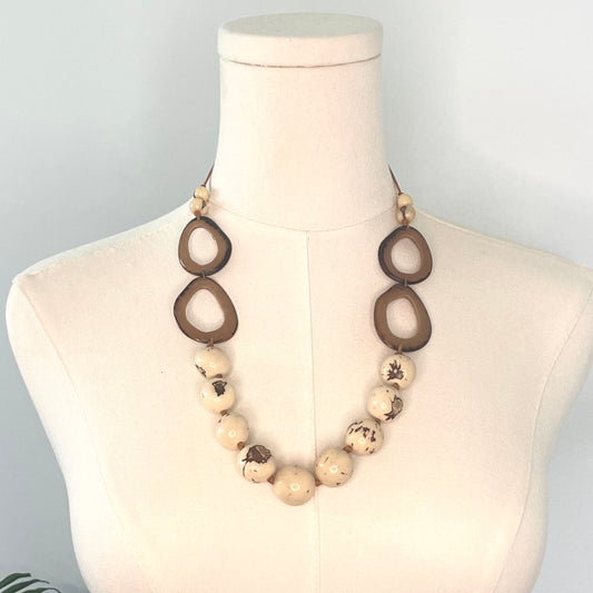 TRIN TAGUA NECKLACE