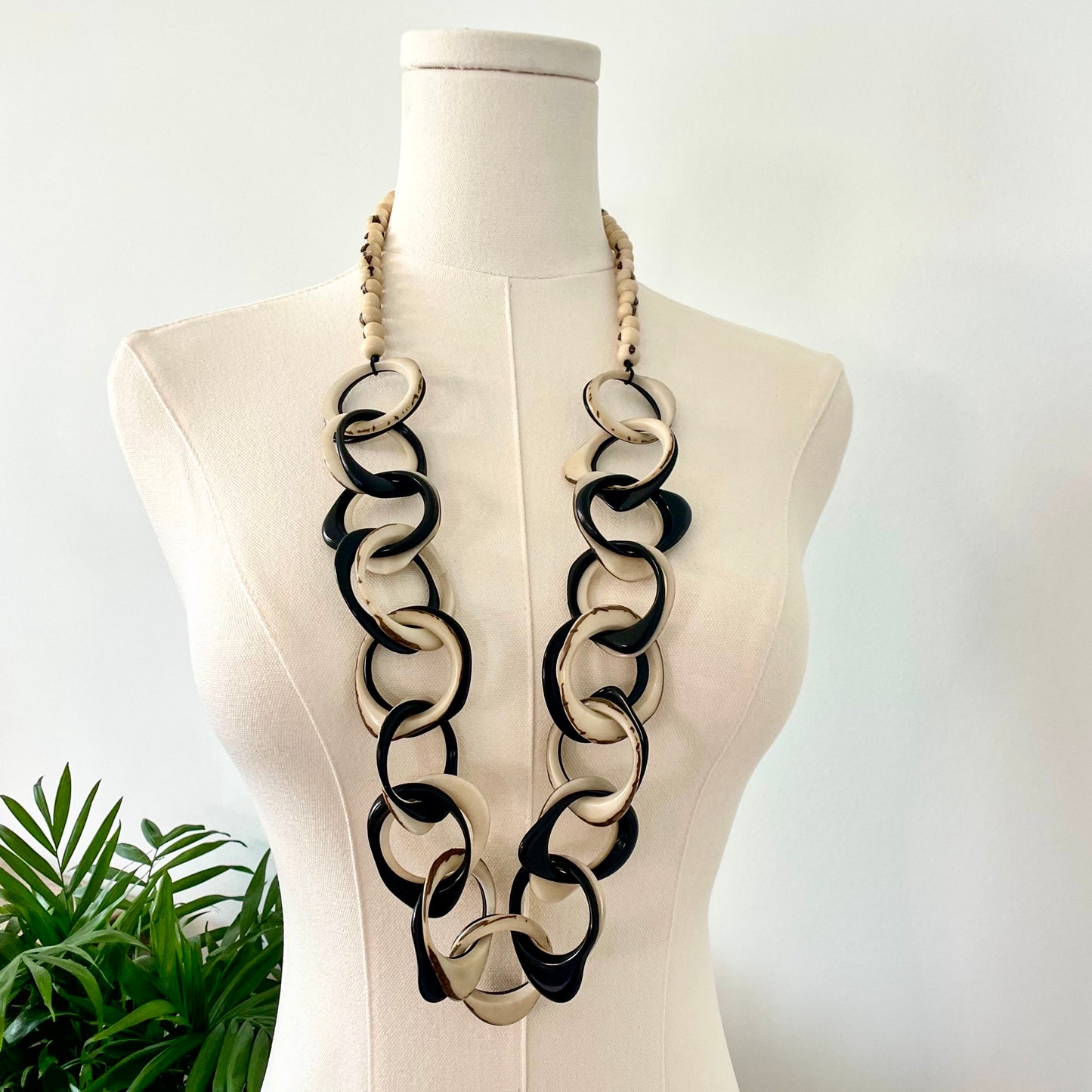 ESME TAGUA NECKLACE