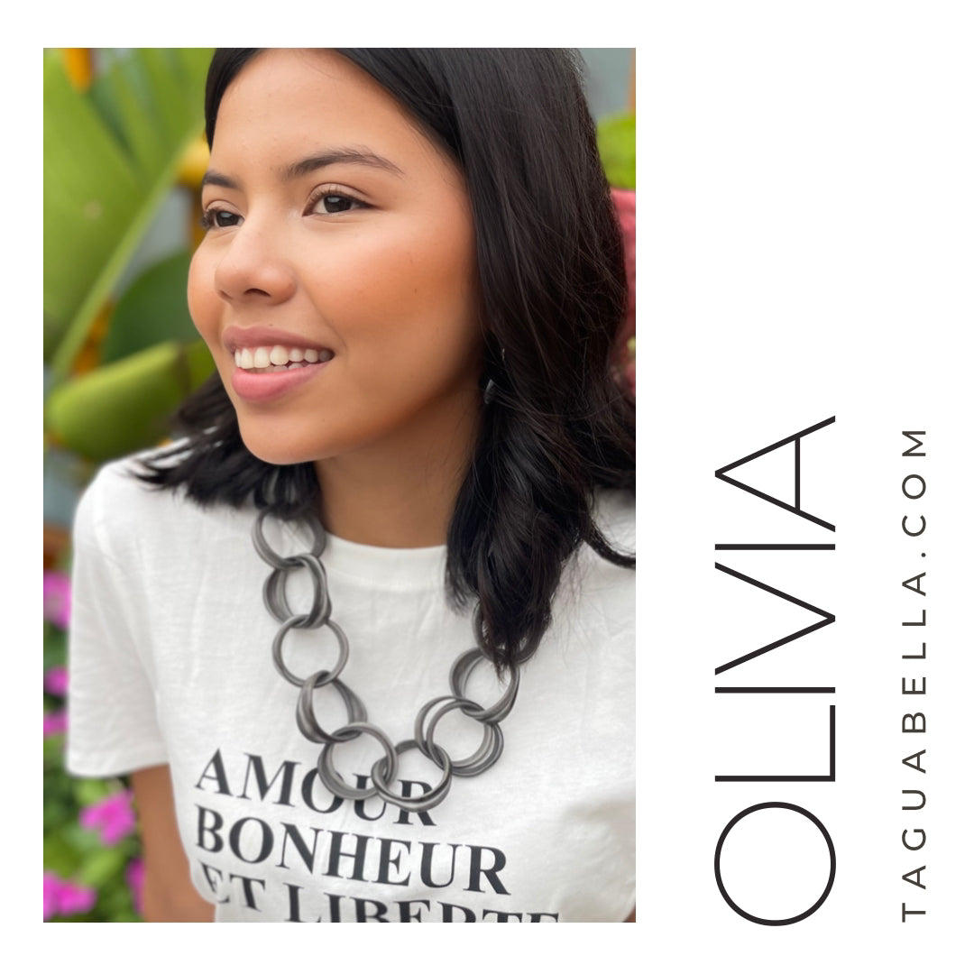 OLIVIA TAGUA NECKLACE