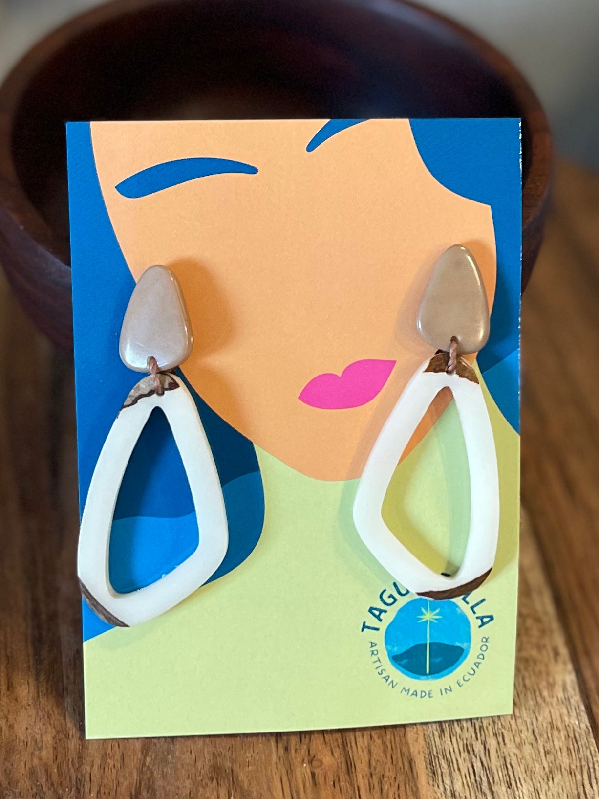 JESS TAGUA EARRINGS Tagua Bella