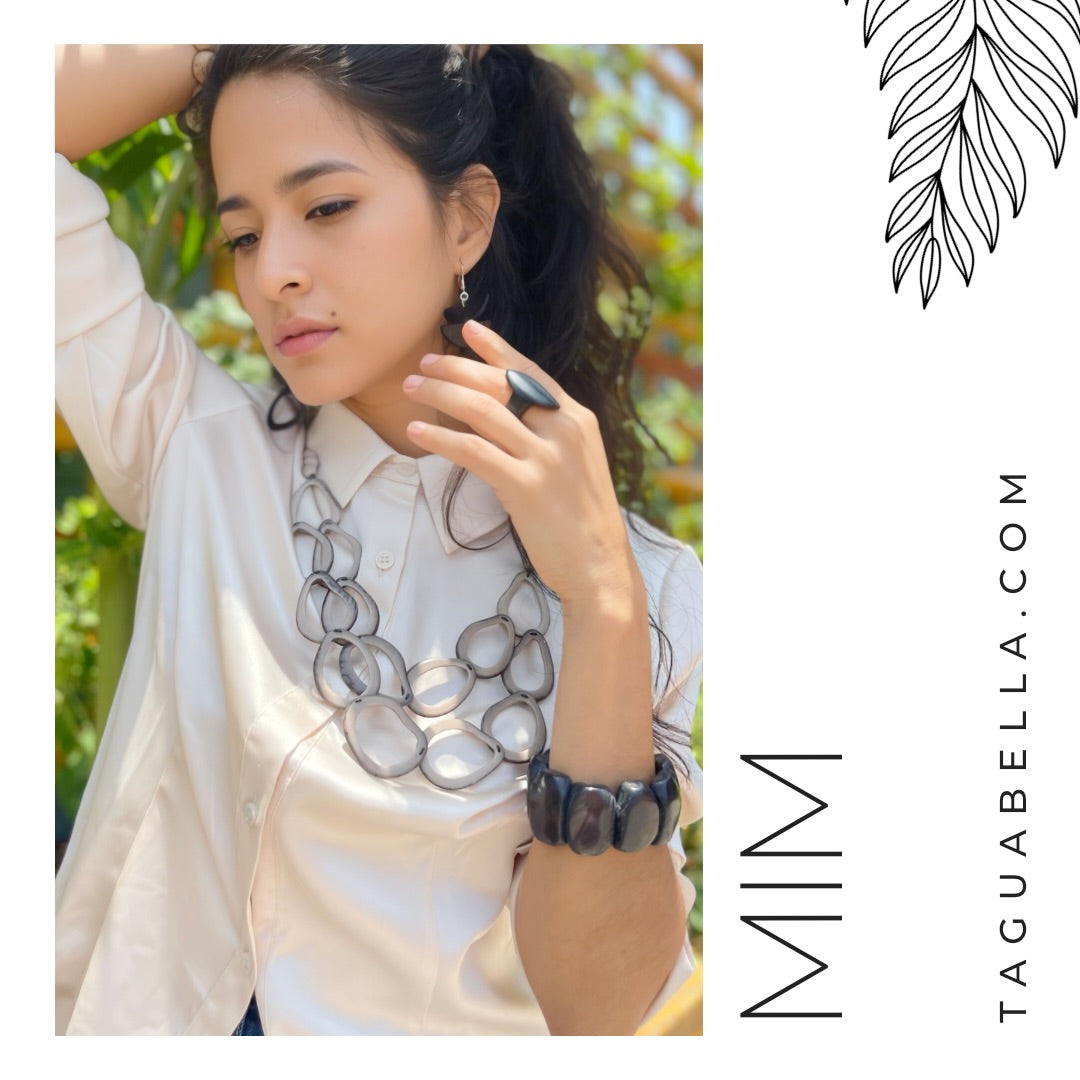 MIM NEUTRALS NECKLACE