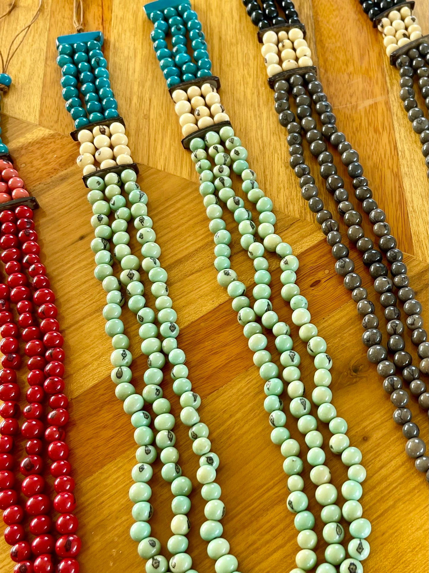 CAMILLA ACAI NECKLACE